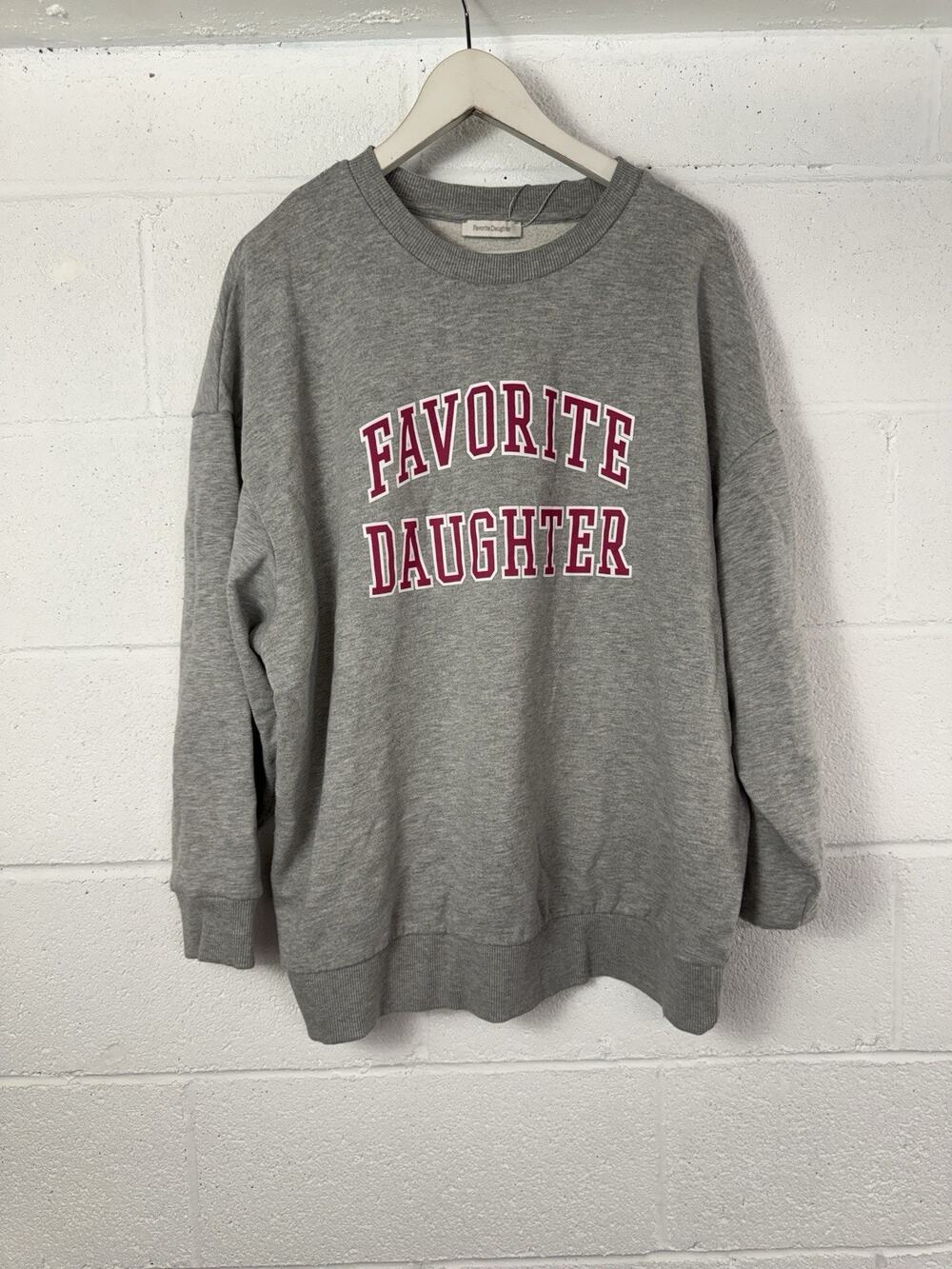 Favorite Daughter Shirt Womens XL Sweater Gray Pullover Crew Neck N202